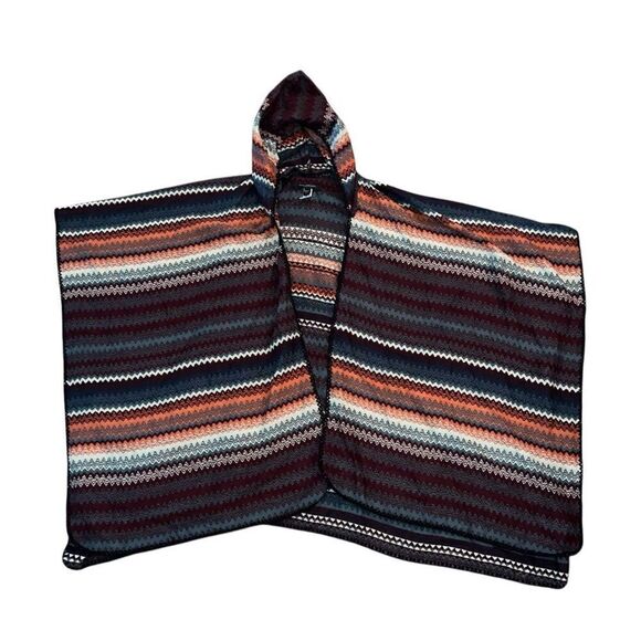 MARC NEW YORK Jackets & Blazers - MARC NEW YORK Multi Color Hooded Cape Ruana One Size